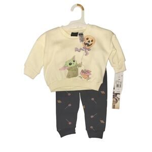 Star Wars The Mandalorian Toddlers Jogger Set Size 12M Halloween Baby Yoda Grogu